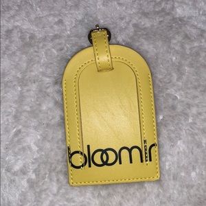 Bloomingdales luggage tag